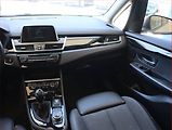 BMW Řada 2 (2019) 216i Gran Tourer, Serv.kniha - náhled 8