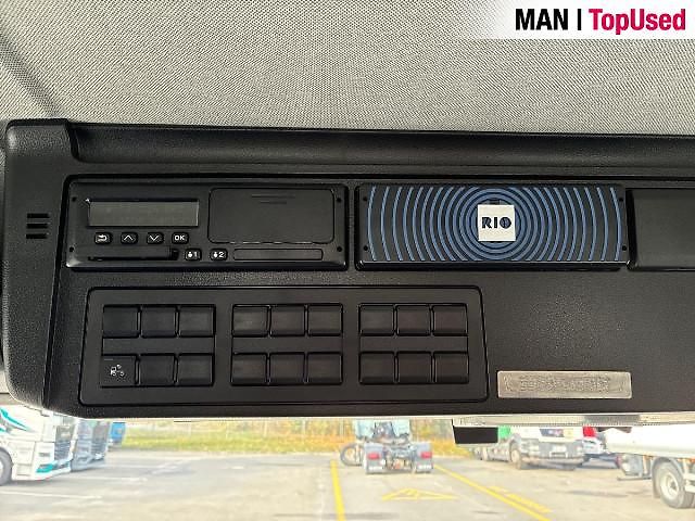 MAN TGL 12.190 4x2 nosič kontejnerů  - fotka 21 z 25