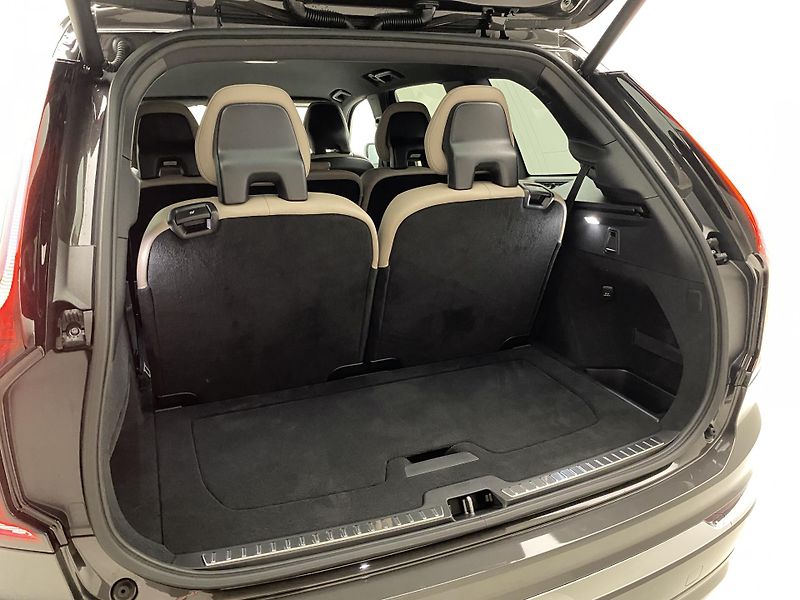Volvo XC90 (2026) T8 AWD Plug-in BRIGHT PLUS 7m - fotka 24 z 69