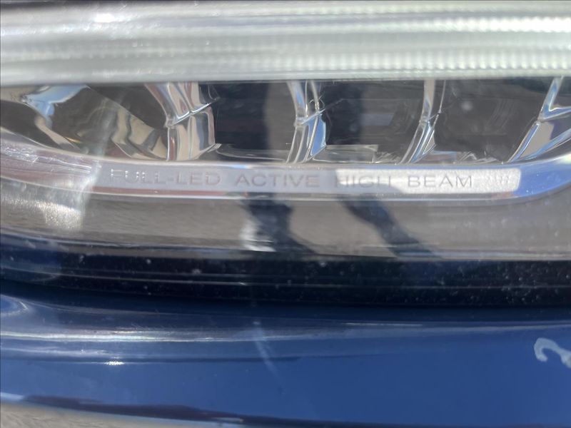 Volvo V90 2,0 B4 145KW CROSS COUNTRY DPH - fotka 43 z 43