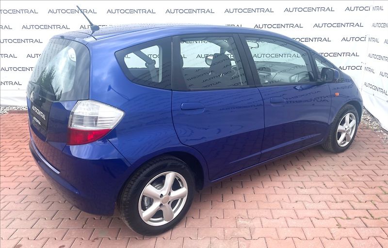 Honda Jazz 1,2 i,V-TEC,STK 6/28 - fotka 4 z 20