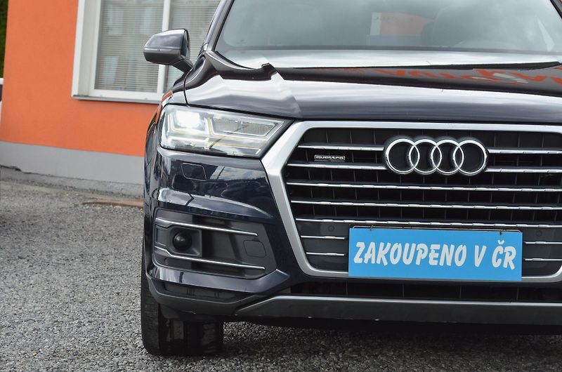 Audi Q7 (2015) 3.0 TDi Quattro S-LINE / ČR - fotka 8 z 47