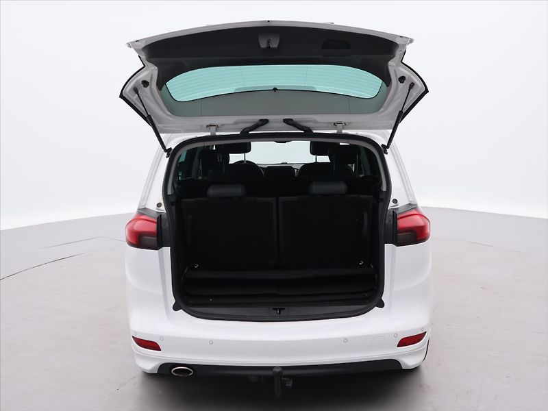 Opel Zafira 2,0 CDTI 125kW OPC-Line 7-Míst - fotka 9 z 31