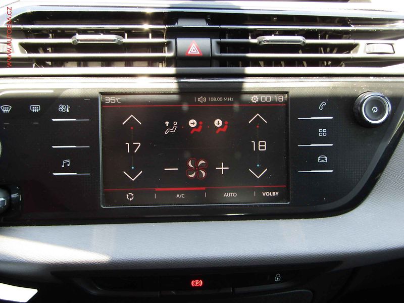 Citroën C4 Picasso (2017) 1.2 PT, AC, kamera - fotka 13 z 16