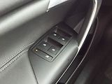 Opel Insignia (2015) 2.0 CDTI, Xenony, Tempomat - náhled 17