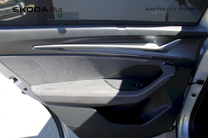 Škoda Kodiaq (2025) Sportline 2.0TDI / 142kW 4x4 7 - fotka 19 z 23