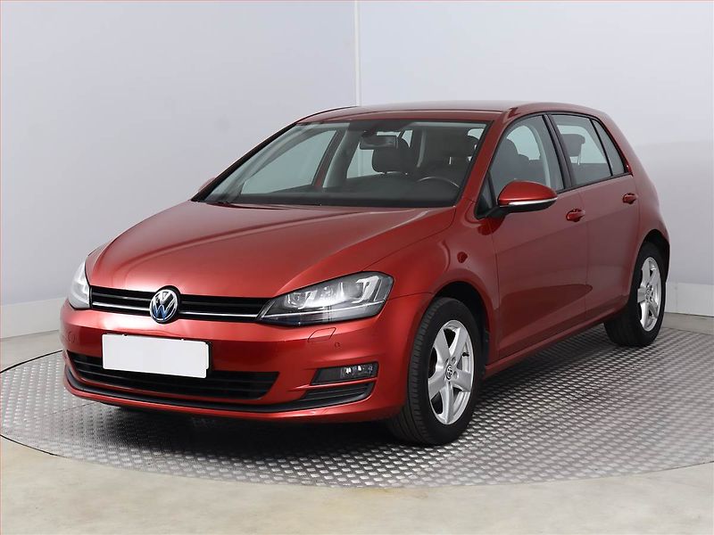 Volkswagen Golf (2016) Marathon Edition 1.2 TSI - fotka 2 z 16