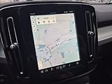 Volvo XC40 2,0 B3 Plus Dark - náhled 18