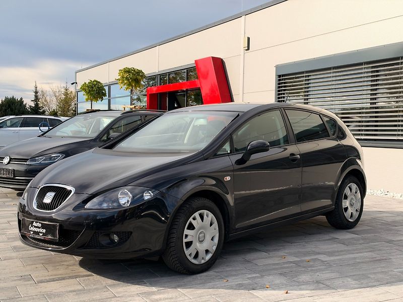 Seat Leon (2008) Salsa 1.4 MPi 63kW Klima - fotka 1 z 45