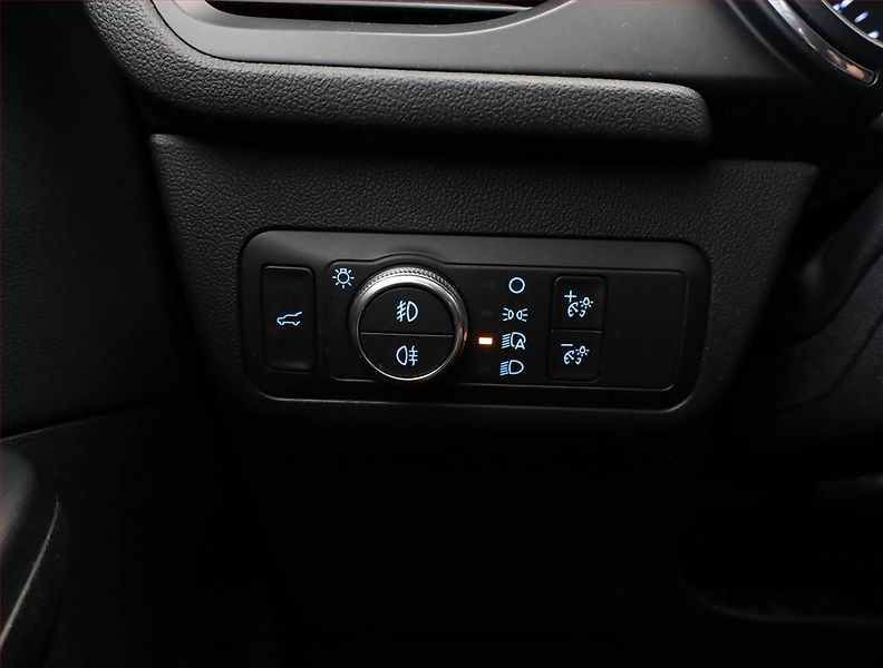 Ford Kuga (2020) Titanium 1.5 EcoBlue - fotka 15 z 18