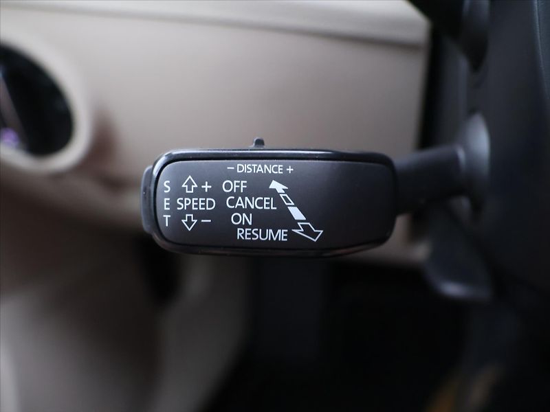 Škoda Superb 2.0 TDI 147kW DSG L&K DPH CZ - fotka 17 z 30