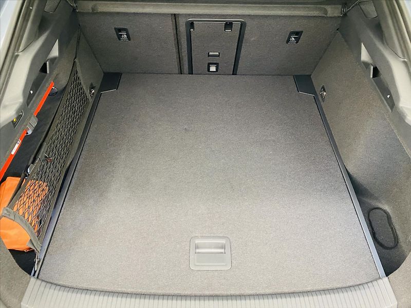 Volkswagen ID.7 Pro S 210kW, kap. 86 kWh - fotka 31 z 34