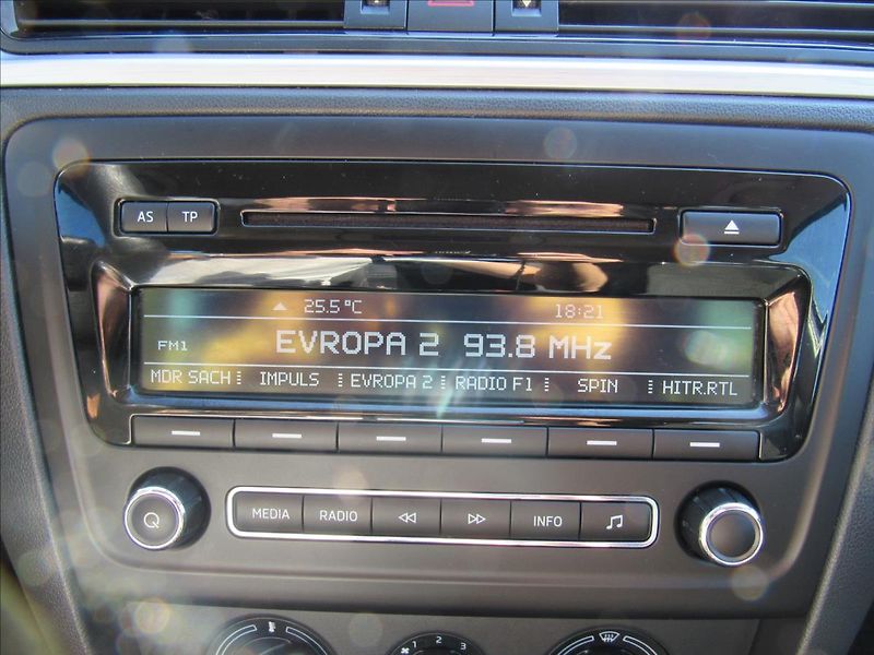 Škoda Rapid 1,2 TSI 77kW - fotka 16 z 29