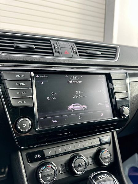 Škoda Superb (2017) III SPORTLINE 140KW DSG - fotka 34 z 48