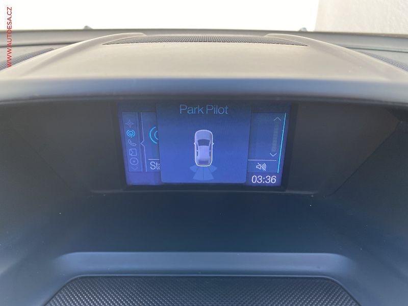 Ford C-MAX (2014) 1.6 TDCi, Titanium - fotka 17 z 18