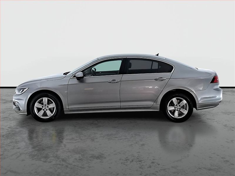 Volkswagen Passat (2019) 2.0 TDI, Kůže, Tempomat - fotka 3 z 23