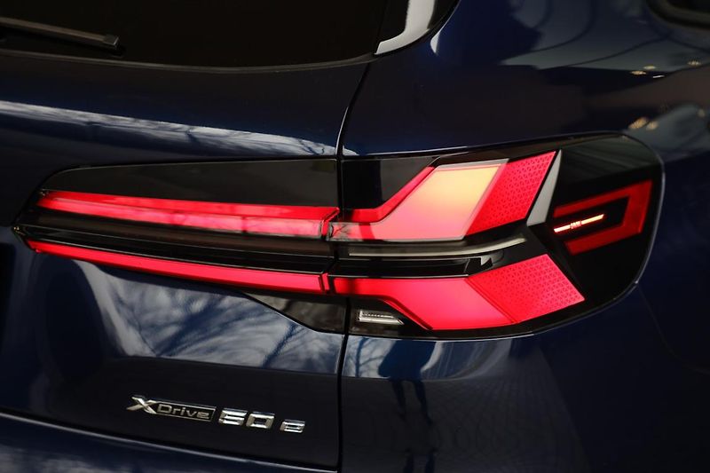 BMW X5 xDrive50e - fotka 18 z 18
