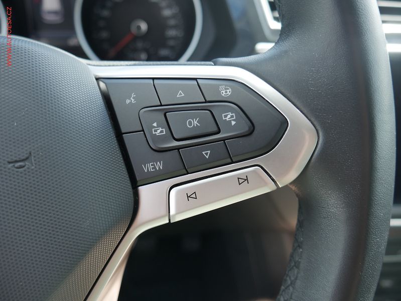 Volkswagen Tiguan (2021) 1.5 TSi, 1.maj,ČR, Life, LED - fotka 14 z 26