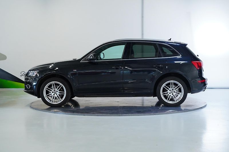 Audi Q5 - fotka 3 z 28