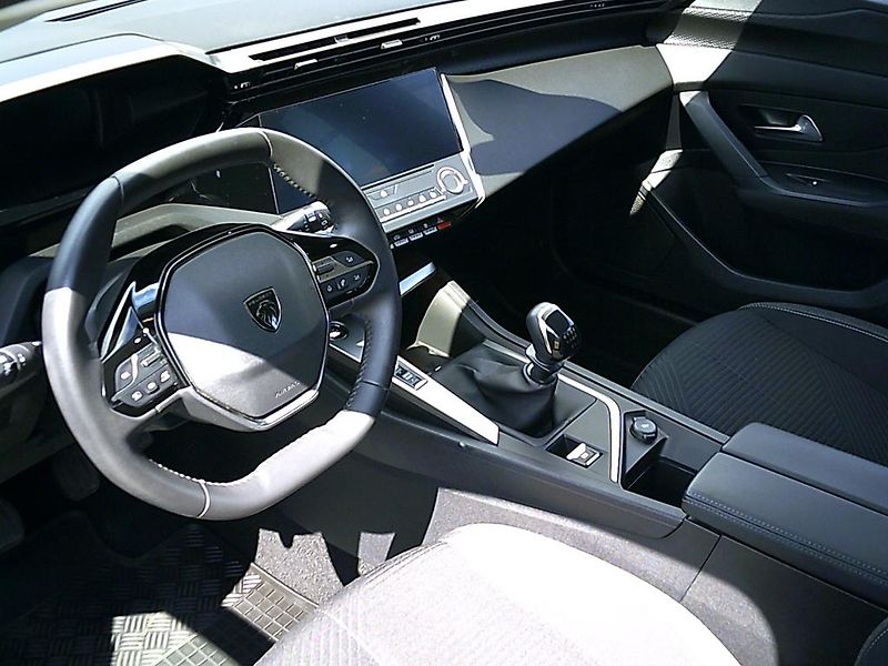 Peugeot 308 (2023) 1.2 KOUPENO ČR,1.MAJITEL - fotka 10 z 15