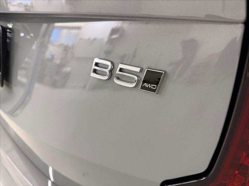 Volvo XC90 (2026) 2,0 Plus Dark  6142 - fotka 14 z 15