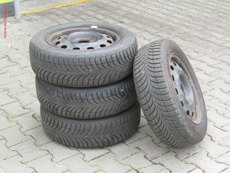 Ford Fusion (2006) 1.4 i, Klima - fotka 17 z 17