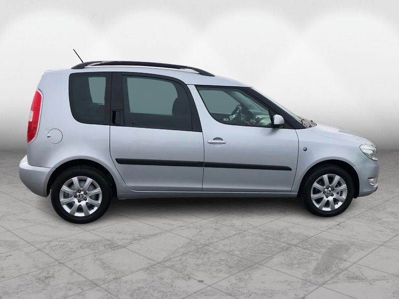 Škoda Roomster 1.2 TSi - fotka 8 z 26