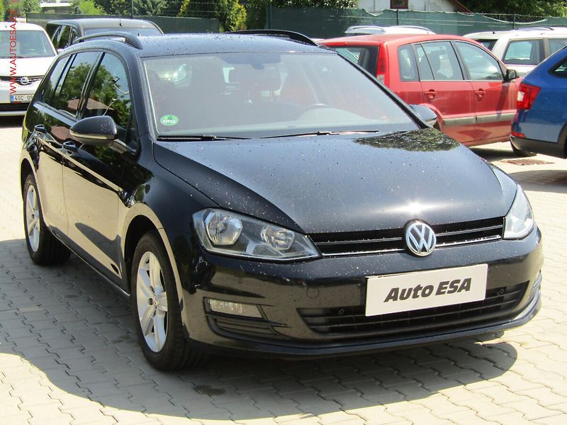 Volkswagen Golf (2014) 1.6 TDi, ČR, Comfortline - fotografie inzerátu