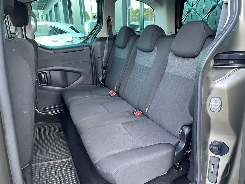 Peugeot Partner Tepee ACTIVE 1.6 BlueHDi 73 kW - fotka 5 z 23