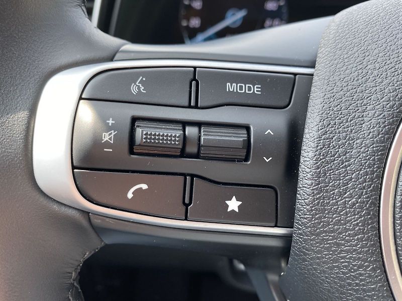 Kia Sportage (2022) 1,6 CRDi 4x4 6MT TOP - fotka 22 z 31