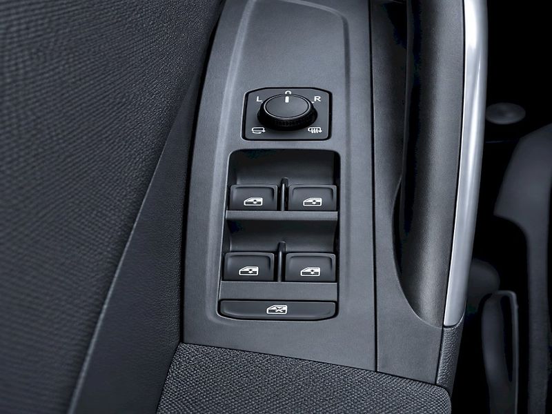 Škoda Fabia (2025) SELEC TS 70/1.0 M5F - fotka 34 z 42