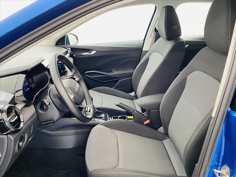 Škoda Fabia 1,0 MPI 59kW Selection - fotka 5 z 28