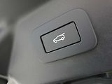 Land Rover Range Rover Velar 3,0 Dynamic SE D300 4x4 aut. - náhled 31