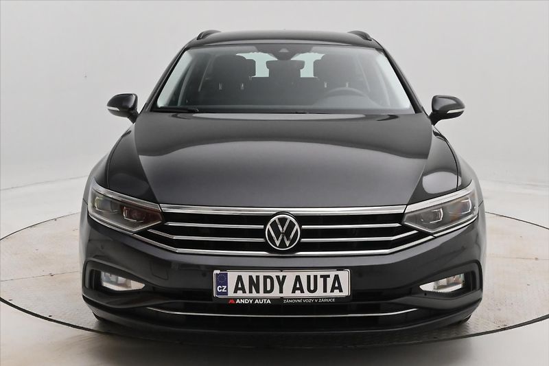 Volkswagen Passat 2,0 TDI 110kW DSG Business Zár - fotka 2 z 25