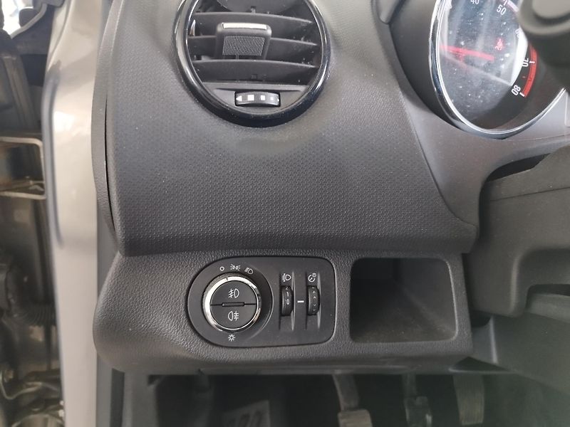 Opel Meriva (2012) 1,4I,88KW,KLIMA,ALU,NAJ.80tkm - fotka 25 z 34
