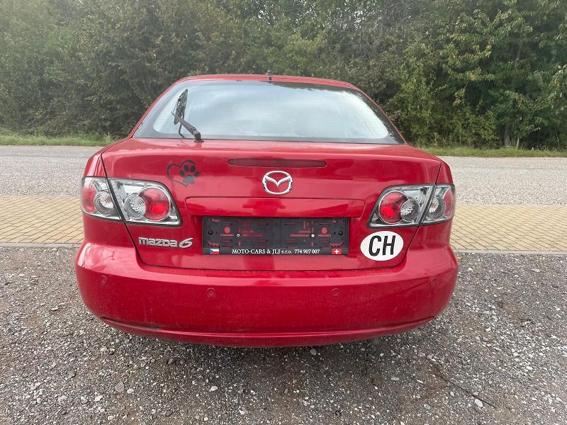 Mazda 6 (2007) 2.0 89kw - fotka 16 z 21