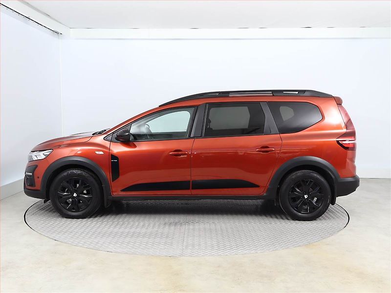 Dacia Jogger (2022) Extreme 1.0 TCe LPG, LPG, ČR - fotka 3 z 14