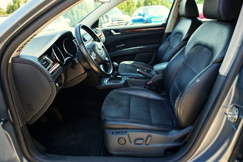 Škoda Superb (2008) ELEGANCE 2,0 TDI 125 kW - fotka 27 z 45