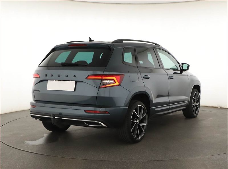 Škoda Karoq (2021) Sportline 1.5 TSI - fotka 5 z 15