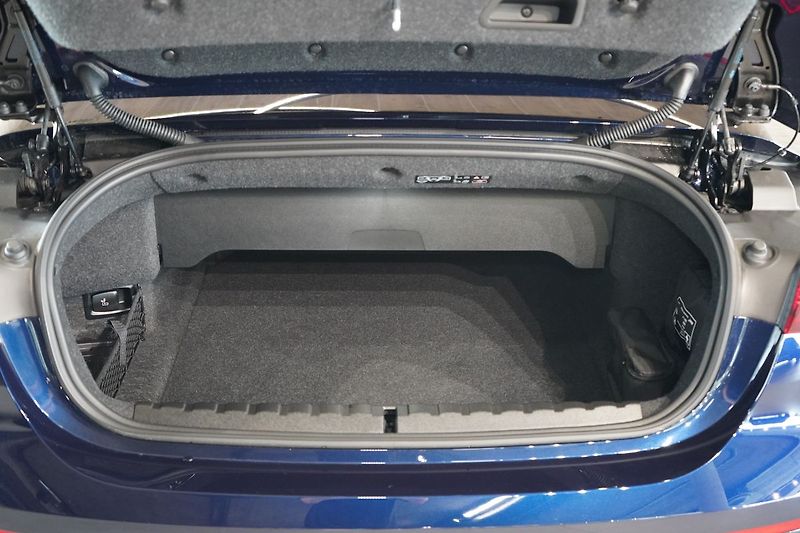 BMW Řada 4 M440i xDrive Cabrio, Merino - fotka 13 z 38