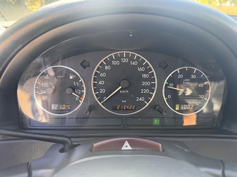 Mercedes-Benz Třídy M ML270CDI W163 INSPIRATION - fotka 12 z 22