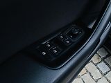 Volkswagen Passat 2.0TDI AUTOMAT VÝHŘEV SENZORY - náhled 33