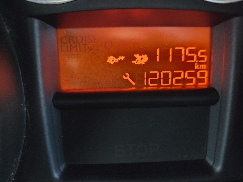 Peugeot 308 (2001) 1.6i 88Kw LPG Tažné  - fotka 22 z 27