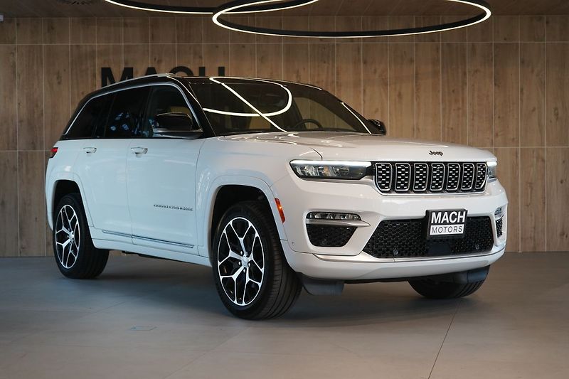 Jeep Grand Cherokee - fotka 5 z 55