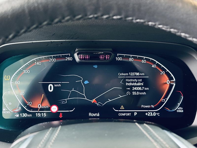 BMW X7 (2021) 4.0d*xDrive*NEZ.TOP*TAŽ*LASER  - fotka 21 z 47