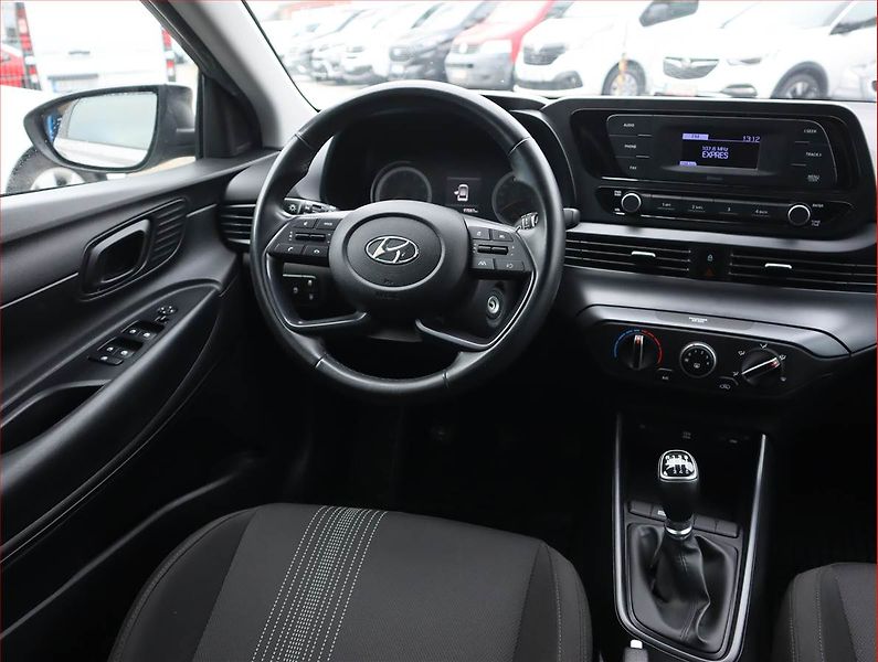 Hyundai i20 (2022) 1.0 T-GDI, Serv.kniha - fotka 7 z 18