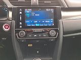 Honda Civic (2018) 1.0 VTEC Turbo, Kůže, Navi - náhled 12