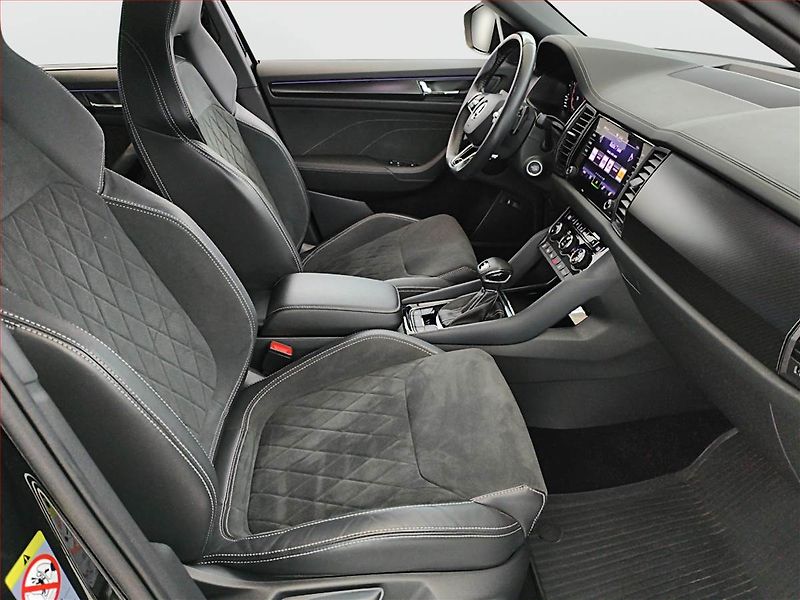 Škoda Kodiaq (2023) 2.0 TDI - fotka 9 z 21