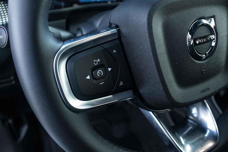Zvenčí kompaktní crossover, zevnitř překvapivě prostorné auto, které obstojí i jako jediné v rodině.