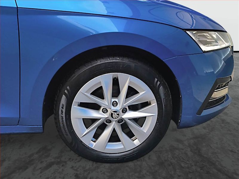 Škoda Octavia (2023) 2.0 TDI, Automat, ČR,1.maj - fotka 15 z 17